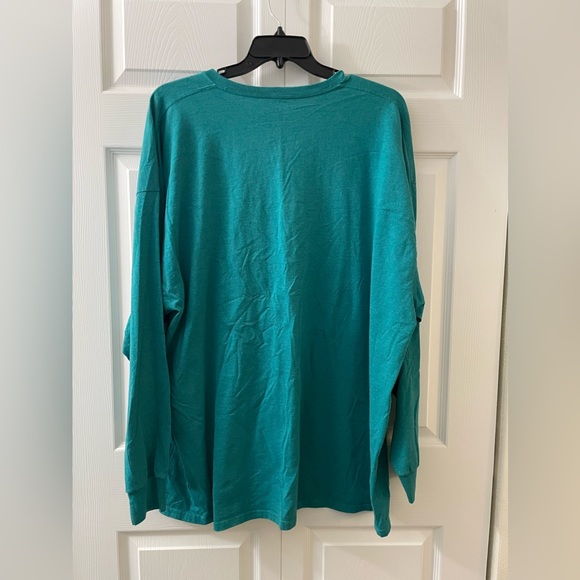 Fruit of the loom teal long sleeve shirt - Picture 4 of 4